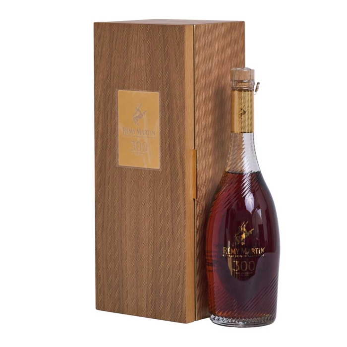 REMY MARTIN GRANDE CHAMPAGNE 300th ANNIVERSARY COGNAC 700ml