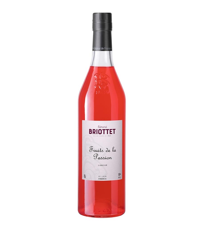 EDMOND BRIOTTET FRUITS DE LA PASSION (PASSION FRUIT) LIQUEUR 700ml