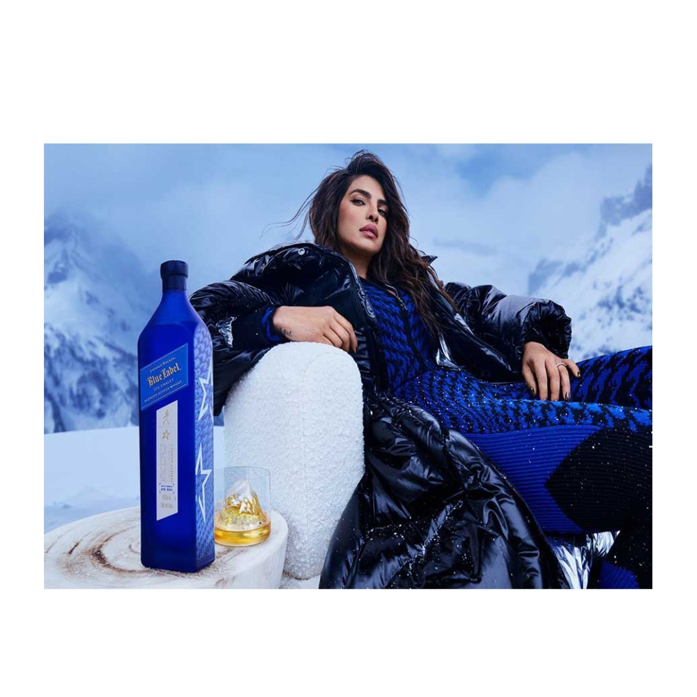 JOHNNIE WALKER BLUE ICE CHALET WHISKY 700ml