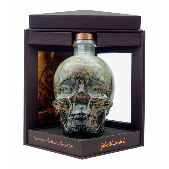 CRYSTAL HEAD JOHN ALEXANDER ARTIST SERIES VODKA 700ml