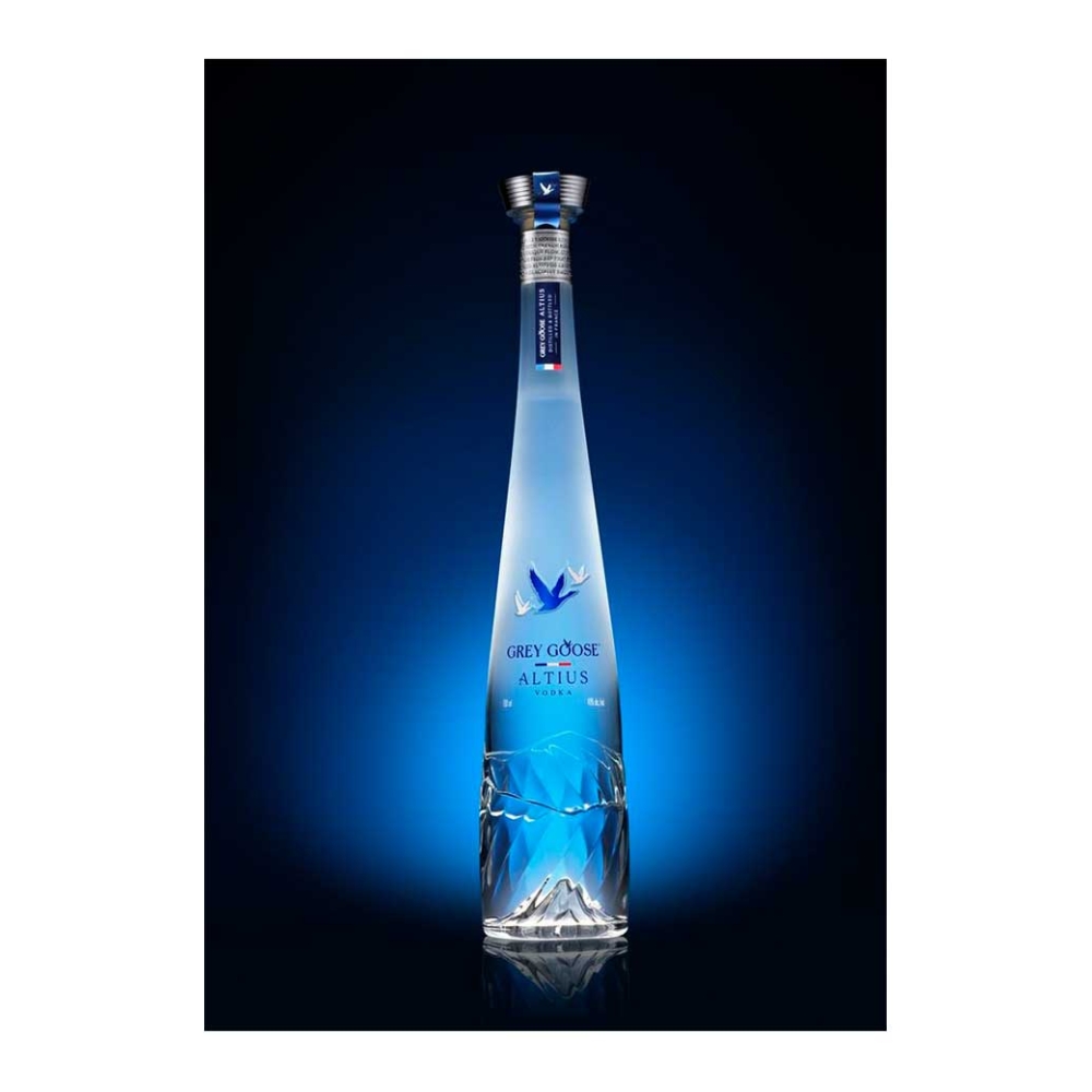 GREY GOOSE ALTIUS VODKA 700ml