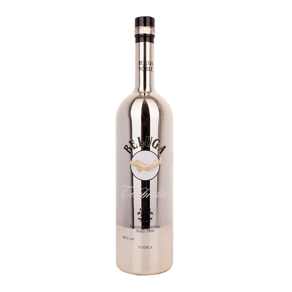 BELUGA CELEBRATION GIFT PACK WITH SPECIAL GLASS VODKA 700ml