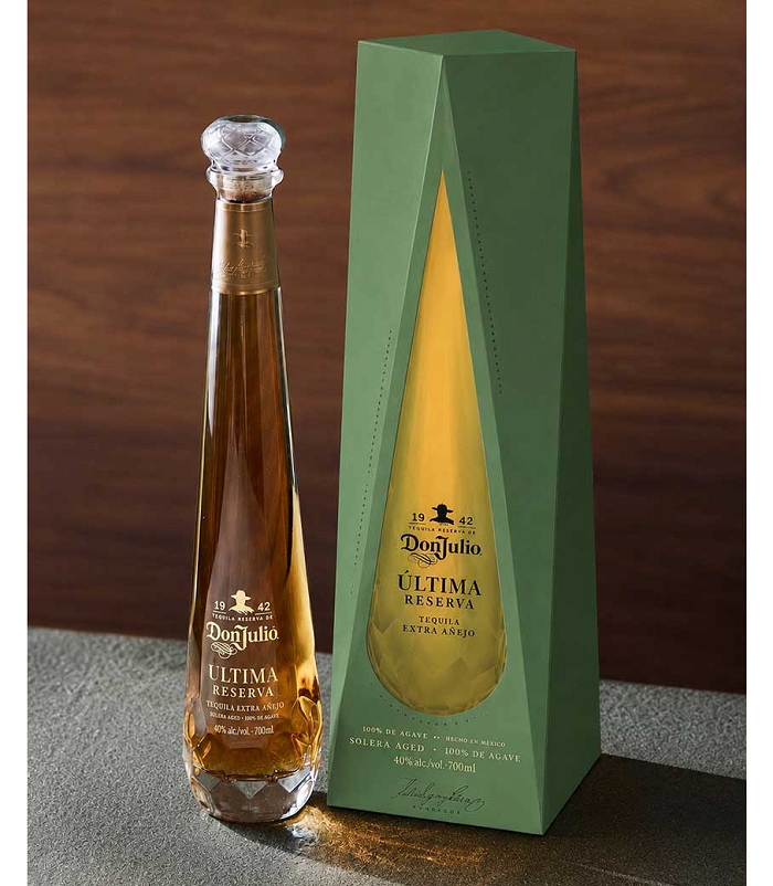 DON JULIO ULTIMA RESERVA EXTRA ANEJO TEQUILA 700ml